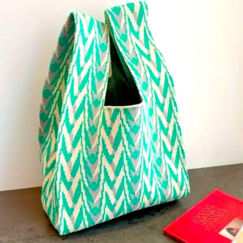 Heavy Woven Knit Boho Pattern Tote Purse Bag Japanese Knot  Closure Style